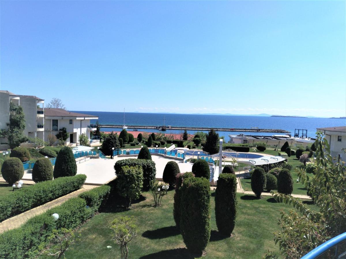 Baratero Vlas Marina Apartment สวิติ วลัส ภายนอก รูปภาพ